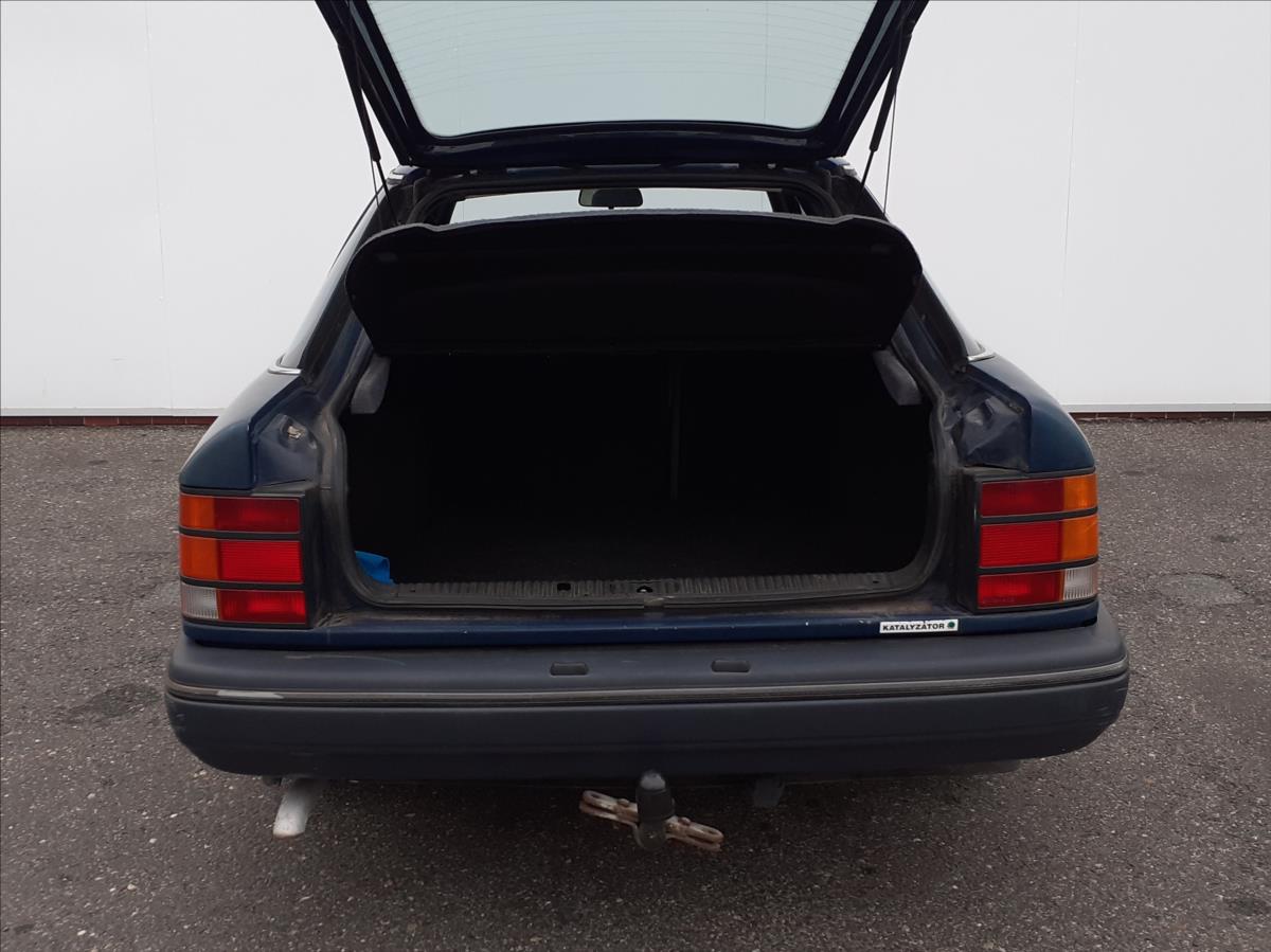 Ford Scorpio