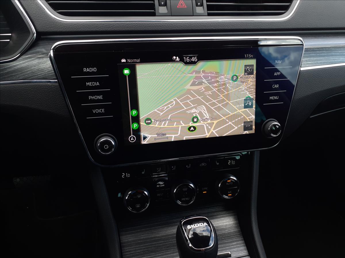Škoda Superb