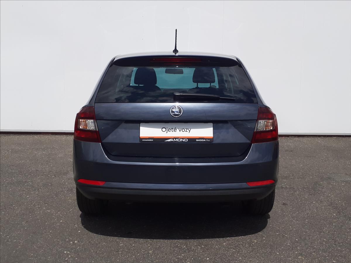 Škoda Rapid