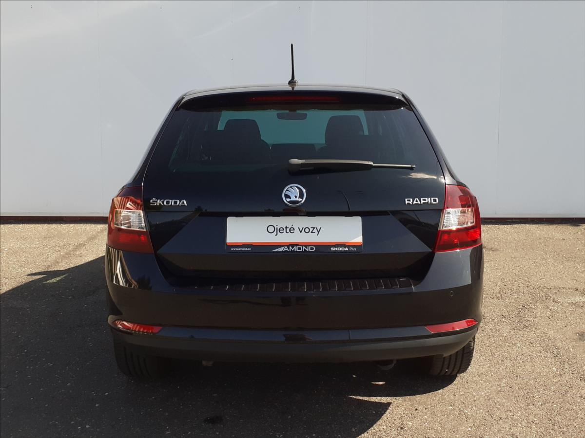 Škoda Rapid