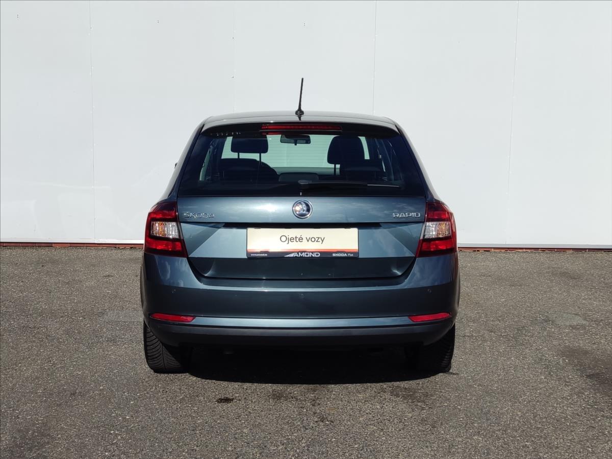 Škoda Rapid