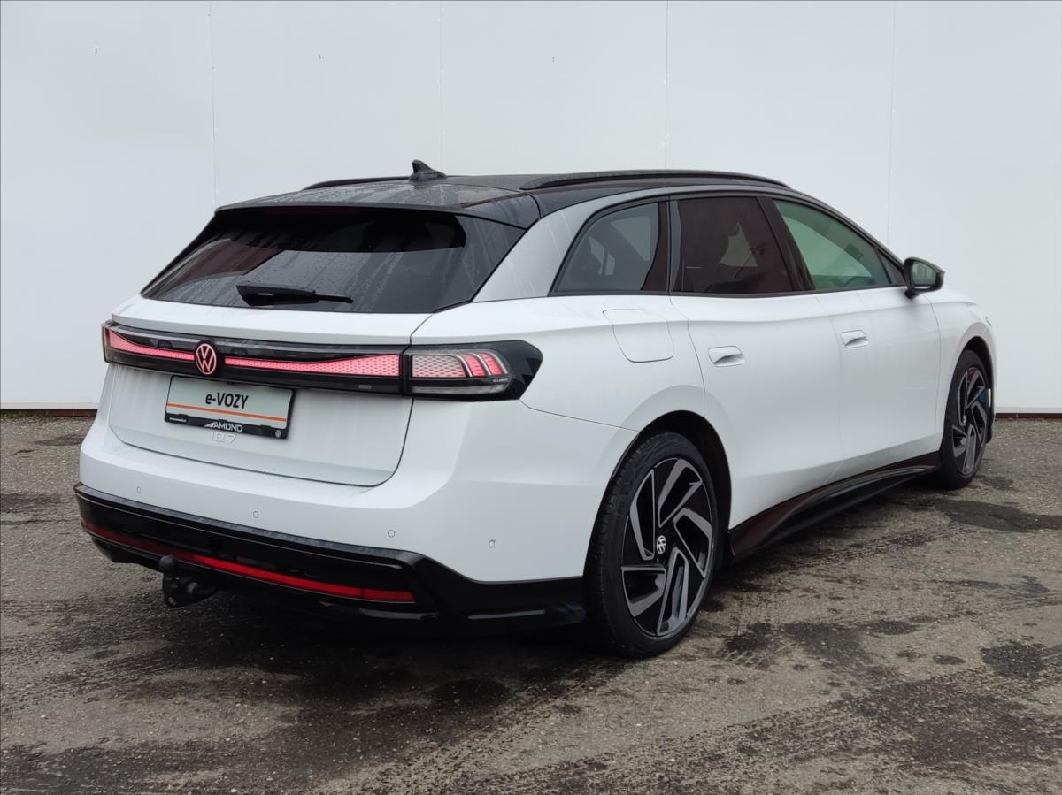 Volkswagen ID.7 Tourer