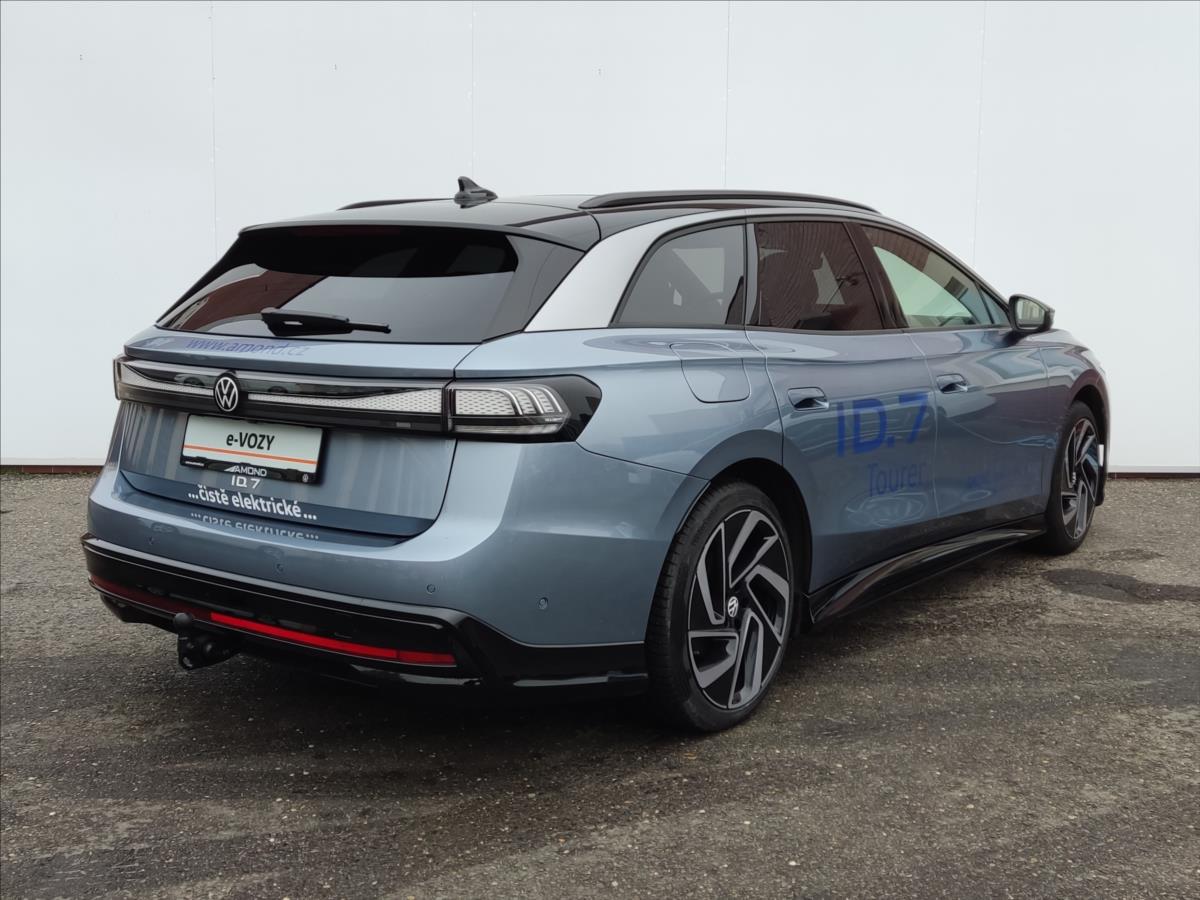 Volkswagen ID.7 Tourer