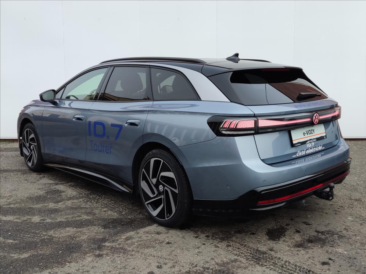 Volkswagen ID.7 Tourer