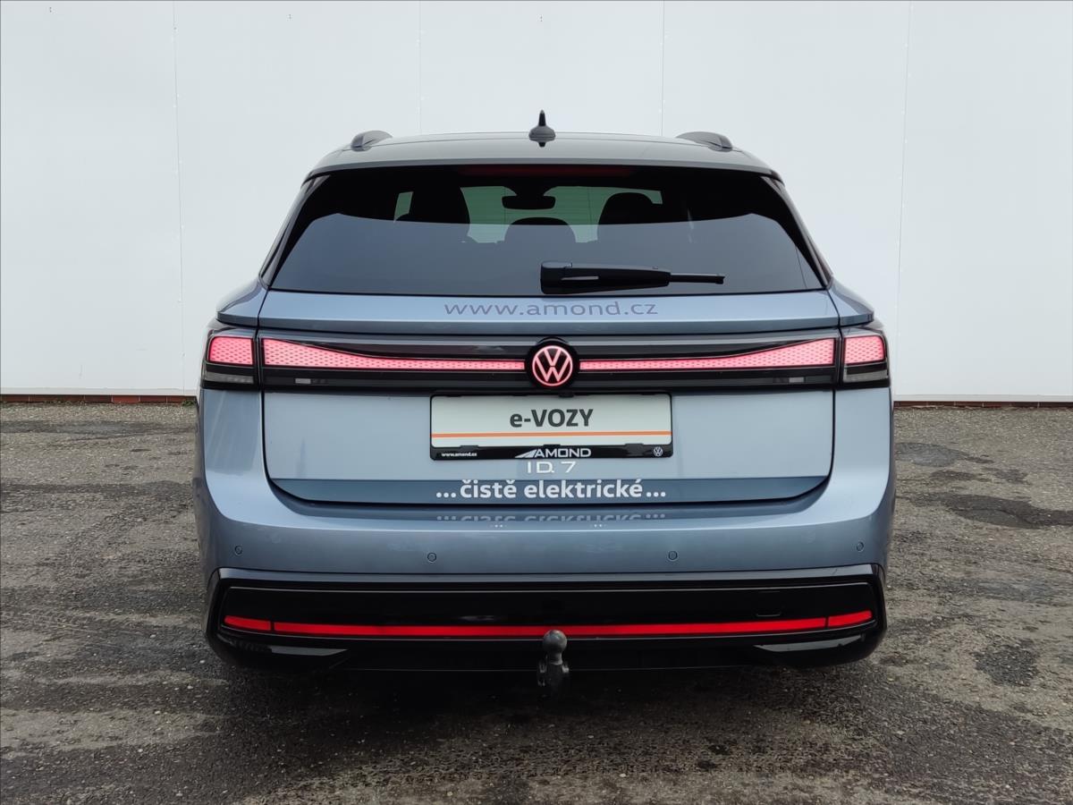 Volkswagen ID.7 Tourer
