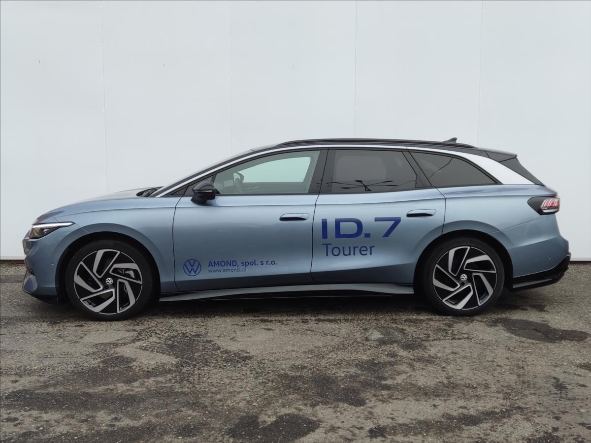 Volkswagen ID.7 Tourer