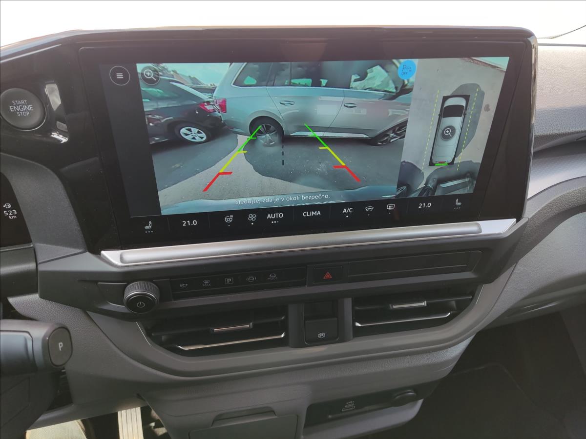 Volkswagen Caravelle