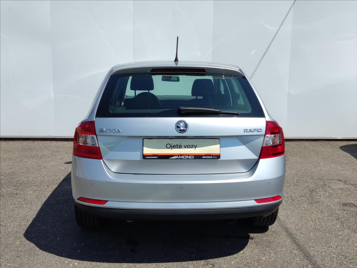 Škoda Rapid