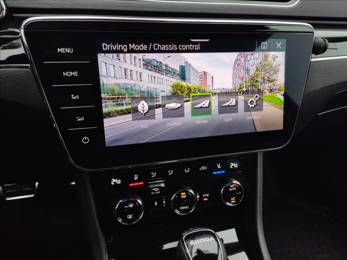 Škoda Superb