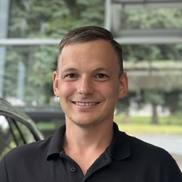 Prodejce Jakub Holcr