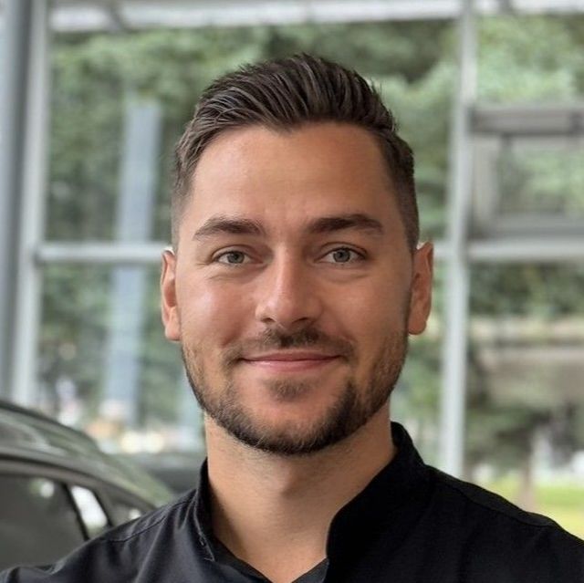 Prodejce Ing. Pavel Mužík