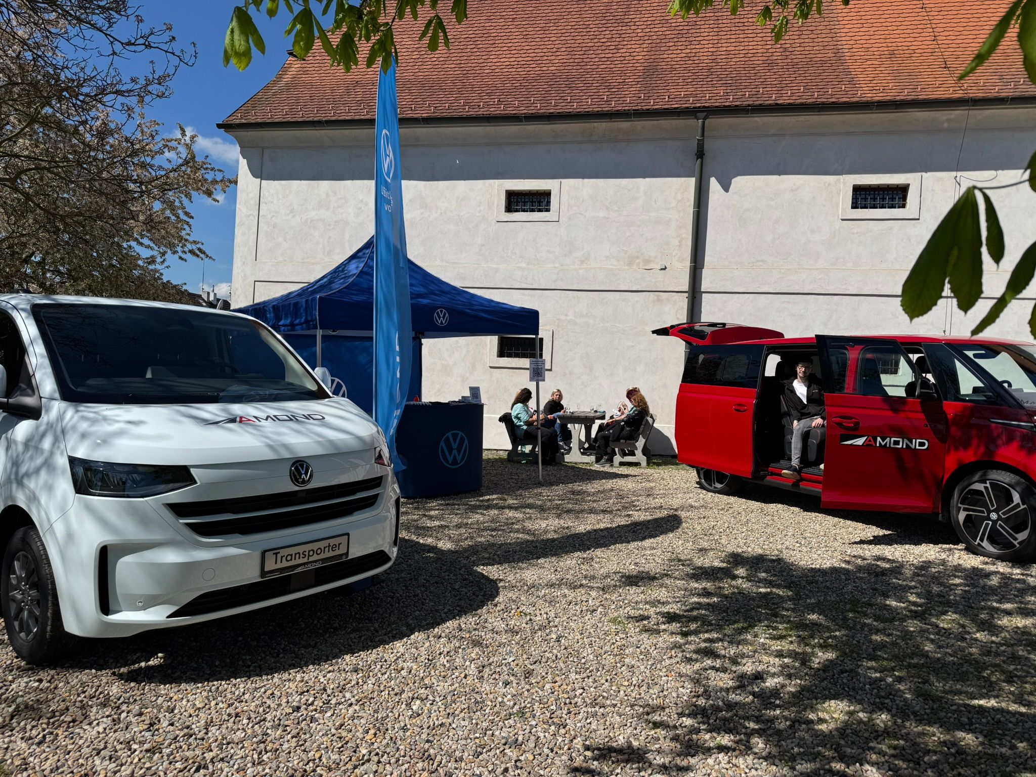 Fotografie AMOND na akci NeVinné Lány: testovací jízdy s vozy Volkswagen 2056